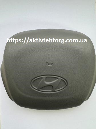 561505H000TH Накладка на руль