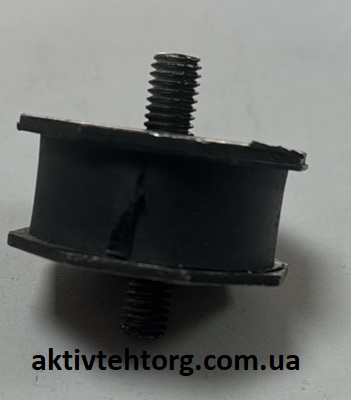253815H000 Подушка нижньої опори радіатора